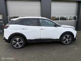 Peugeot 3008 AUTOMAAT 2020 49.232Km €13.699 lichte schade