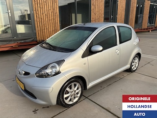 Toyota Aygo 1.0-12V Automaat Airco 2e Eigenaresse NIEUWSTAAT