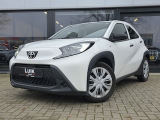Toyota Aygo 1.0 VVT-i MT + AIRCO + CRUISE + BLUETOOTH + STOELVERW.