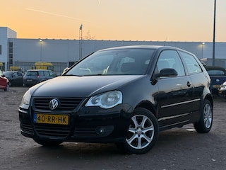 Volkswagen Polo 1.4-16V Turijn/ VELGEN