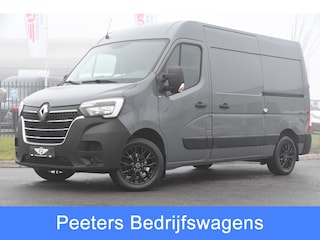 Renault Master T35 2.3 dCi 135 L2H2 PB Edtion Camera, Cruise, Carplay, 2 x Schuifdeur, Trekhaak, Multimedia, 135pk, NAVI, Sensoren, Uniek!