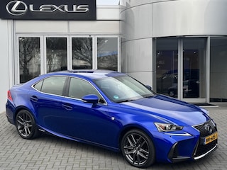 Lexus IS 300h Hybrid F-Sport Line