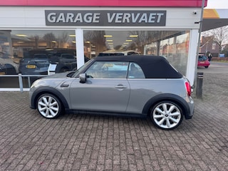 Mini Cooper Cabrio 1.5 Classic