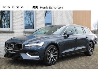 Volvo V60 T6 Plug-in hybrid AWD Essential Bright Lederen Bekleding | Stoel-/ stuurwielverwarming | Elektrisch inklapbare trekhaak | Adaptive Cruise Control | BLIS | Verwarmbare acherbank | 18 inch. lichtmetalen velgen | Park assist | Apple carplay/ Android auto