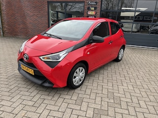 Toyota Aygo 1.0 VVT-i x-fun