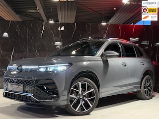 Volkswagen Tiguan 1.5 eTSI R-Line Pano|HUD|HMK|KEYL|CAM