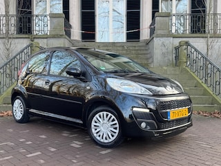 Peugeot 107 1.0 Active 5Drs Airco Led/Dag Rij Verlichting Toerenteller Elec Pakket