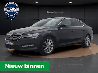 Skoda Superb 1.5 TSI Business Edition | Stoelverwarming | Carplay | Camera | 17"|