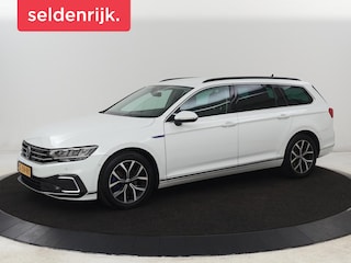 Volkswagen Passat 1.4 TSI PHEV GTE | Trekhaak | Stoelverwarming | Virtual Cockpit | Camera | Adaptive cruise | Carplay | Matrix LED | Navigatie | Climate control | Plug In