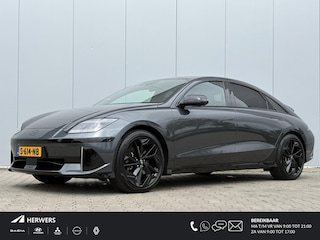 Hyundai Ioniq 6 First Edition AWD 77.4 kWh / SoH 100% / Warmtepomp / V2L / Schuif-kanteldak /  360 Camera / HUD Dsiplay / Automatische Flush handgrepen / Airco / Stoel verwarming  / Stuurverwarming / Full Option /