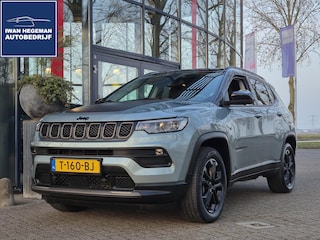 Jeep Compass 4xe 240 Plug-in Hybrid Electric Upland | PDC + Camera| Navigatie | LM Velgen | ECC |
