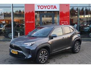 Toyota Yaris Cross 1.5 Hybrid 115 First Edition STOEL/STUUR/VOORRUITVERWARM. P-SENSOREN KEYLESS ANDROID/APPLE KEYLESS
