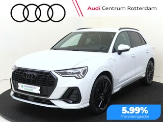 Audi Q3 45 TFSI e S edition | Trekhaak | Achteruitrijcamera | Dodehoek detectie | Keyless | Stoelverwarming | Cruise control | Navigatie |