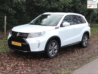 Suzuki Vitara 1.5 Hybrid Style AUTOMAAT in nieuwstaat