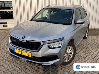 Skoda Kamiq 1.0 TSI Ambition 110pk | Navigatie via app connect | Parkeersensoren achter | Cruise control | Led koplampen | Privacy glass | 16"LMV