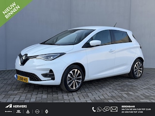 Renault Zoe R135 Intens 52 kWh / SOH 99 % / Koopaccu / 1e Eigenaar / Dealer Onderhouden / CCS Snelladen / Achteruitrijcamera / Stoel & Stuurverwarming / Apple Carplay & Android Auto / Dode Hoek Detectie / Navigatie / Parkeersensoren /