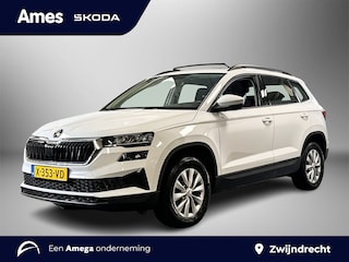 Skoda Karoq 1.5 150pk TSI ACT Business Edition Panoramadak | Parkeer Pakket | 	Navigatie Amundsen met 8" touchscreen