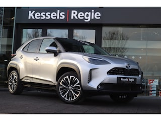 Toyota Yaris Cross 1.5 Hybrid Executive Pano JBL HuD 18" BLIS ACC