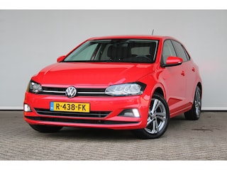 Volkswagen Polo 1.0 TSI Comfortline | United uitvoering | Stoelverwarming | Parkeersensoren V&A | Navigatie | Extra getint glas