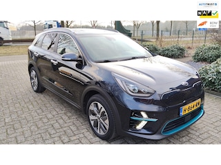 Kia Niro EV E-Niro ExecutiveLine 64 kWh SOH=100% Leer