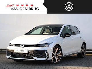 Volkswagen Golf GTE 1.5 eHybrid 272 PK | 18" inch velgen | Black style | Panoramadak | Trekhaak |