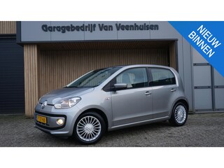 Volkswagen Up 1.0 60Pk high up! BlueMotion Airco Cruise controle 5-drs PDC *66870km* Navi Elek Pakket * NL AUTO*