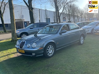 Jaguar S-type 3.0 V6 Executive * automaat * lederen bekleding * cruisecontrol * luxe youngtimer