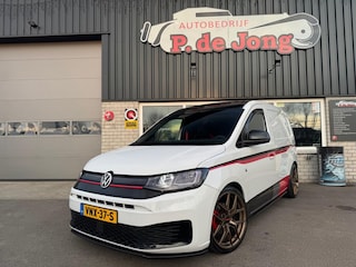 Volkswagen Caddy 2.0 TDI 140pk, Custom RS interieur, Maxton, Sfeerverlichting, erg mooi gedaan!