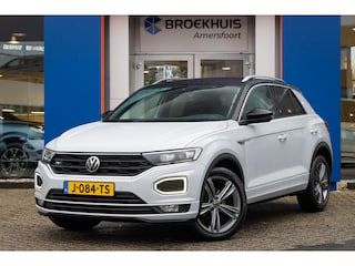 Volkswagen T-Roc 1.5 TSI Sport Business R | Trekhaak | Cruise adaptief | Camera | Stoelverwarming | Keyless | Navi/Carplay | LED | Super compleet! | Achteruitrijcamera | Cruise control adaptief | Elektrisch bedienbare achterklep