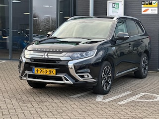 Mitsubishi Outlander 2.4 PHEV Intense/1STE EIG/CAMERA/NAVI/NL-AUTO NAP!!