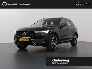 Volvo XC60 2.0 T6 Plug-in hybrid AWD Ultimate Dark | Trekhaak | Panoramadak | Comfortstoelen elektrisch verstelbaar + geheugen | HUD | Navigatie | 360 Camera | DAB | Stoelverwarming | Ele. kofferdeksel | Harman/Kardon |