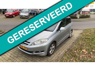 Honda FR-V 2.0i Exe 150pk Clima Cruise Xenon Schuifdak Trekhaak 1500kg.