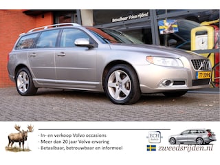 Volvo V70 2.5T 200 pk Aut. Leer, nette staat!