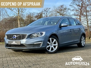 Volvo V60 2.0 T3 Nordic+ NL-AUTO 1-EIGENAAR TREKHAAK DEALER ONDERHOUDEN