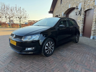 Volkswagen Polo 1.0 BlueMotion Edition Cruise/Climate/PDC/Bluetooth/Elekt Ramen/Elekt Spiegels/5-Deurs/15 Inch/AUX/Apk 01-2027
