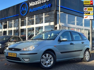 Ford Focus 1.6-16V Futura Leer Airco Trekhaak LM velgen nette voertuig