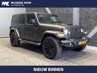 Jeep Wrangler Unlimited 4xe 380 BRUTE | 22 Inch | ACC | Vol-Leder | Panoramadak | Sidebars | Frontcamera | Stoel+Stuurverwwarming