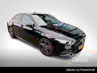 Mercedes-Benz A 200 Limousine Automaat Business Solution AMG | Advantage Pakket | Nightpakket | LED | Stoelverwarming | Parktronic met camera | Smartphone Integratie Pakket | Spiegelpakket