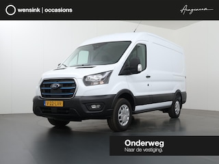 Ford Transit 350 | L2 H2 | Trend | 68 kWh | Navigatie | Parkeercamera | 2-zits | Climate Control | Stoelverwarming | DAB+ | Apple Carplay