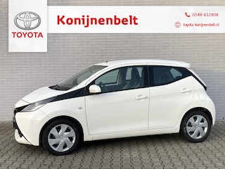 Toyota Aygo 1.0 VVT-i X-Play 5-deurs | NL auto | DAB | LM | CPV