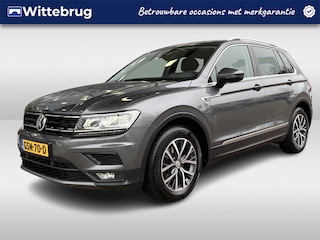 Volkswagen Tiguan 1.5 TSI Comfortline Business / Led / Adaptive Cruise / Stoelverwarming / Zwenkbare trekhaak / Camera