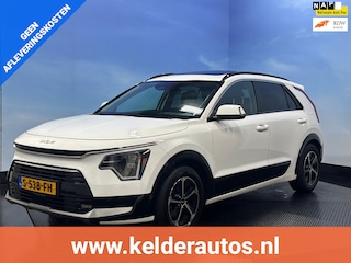 Kia Niro 1.6 GDi DynamicPlusLine Pano, Trekhaak, Leer, Stuur/Stoelverwarming