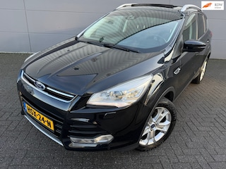 Ford Kuga 1.6 Titanium*NEW APK*OPEN DAK*CRUISE*STOEL VERWARMING*LEER*PARK SENSOREN