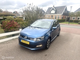 Volkswagen Polo 1.0 TSI 95 PK BlueMotion 5-DEURS EDITION AIRCO CARPLAY NAVIGATIE CRUISE CONTROLE ZEER ZUINIG!!