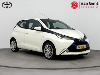 Toyota Aygo 1.0 VVT-i x-nav | Navigatie | Airco | Camera | 15 inch | Elektrische ramen voor | Bluetooth