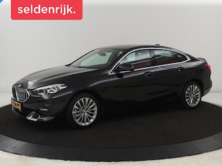 BMW 220i High Executive | Head-Up | Adaptive cruise | Leder | Camera | Stoelverwarming | Sportstoelen | Luxury Line | Carplay | Live Cockpit | Navigatie | Park Assist | Full LED