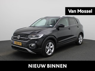 Volkswagen T-Cross 1.5 TSI Style Business R | AUTOMAAT | ACHTERUITRIJCAMERA | TREKHAAK | APPLE CARPLAY - ANDROID AUTO | STOELVERWARMING | ADAPTIVE CRUISE CONTROL | CLIMATE CONTROL | LED VERLICHTING |