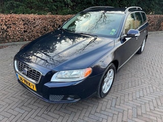 Volvo V70 2.4D KINETIC/LEER/NAVI/WINTERSET/THAAK