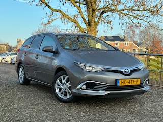 Toyota Auris Touring Sports 1.8 Hybrid Lease pro | Pano + Cruise + Clima nu € 8.975,-!!!