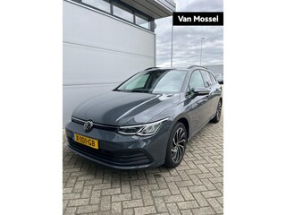 Volkswagen Golf Variant 1.0 eTSI Life Business | Parkeersensoren | Navigatie | Adaptieve cruise control | Stoelverwarming | Digital cockpit | Climate control |